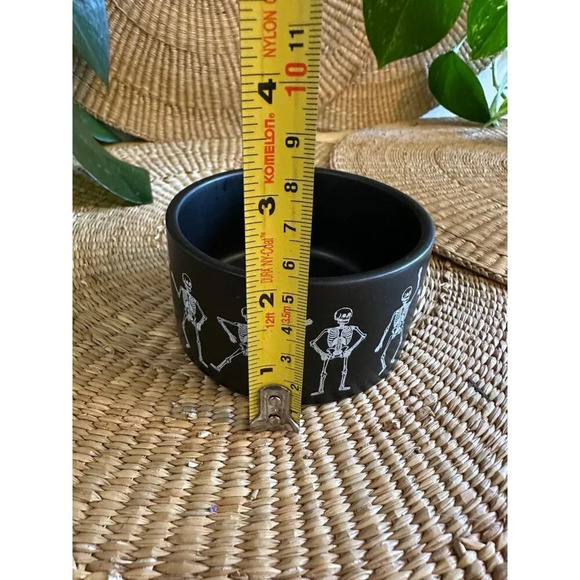 Halloween Place & Time Baking skeleton dish - Picture 7 of 7